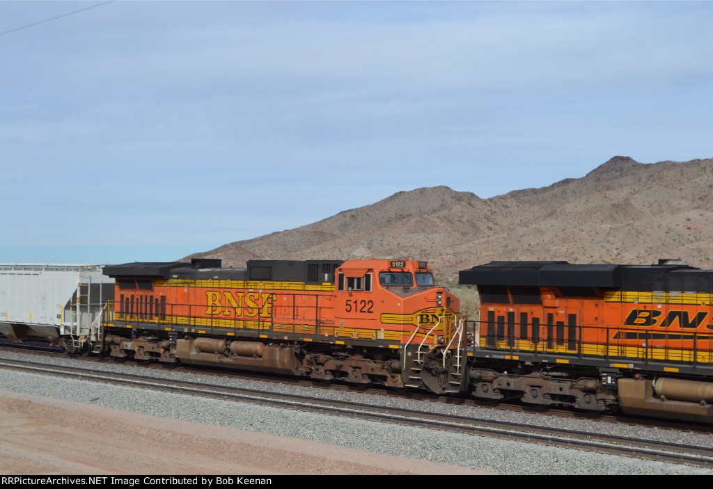 BNSF 5122